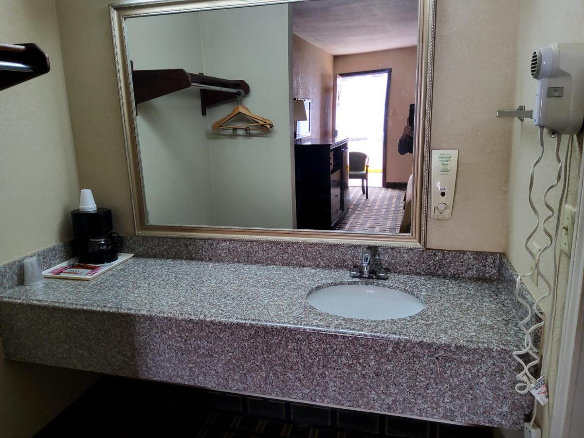 Texarkana Budget Inn מראה חיצוני תמונה