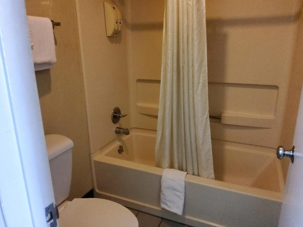 Texarkana Budget Inn מראה חיצוני תמונה