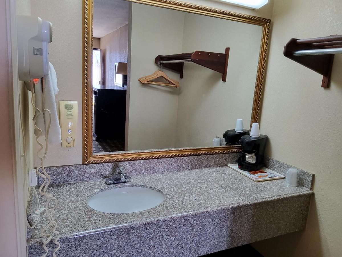 Texarkana Budget Inn מראה חיצוני תמונה