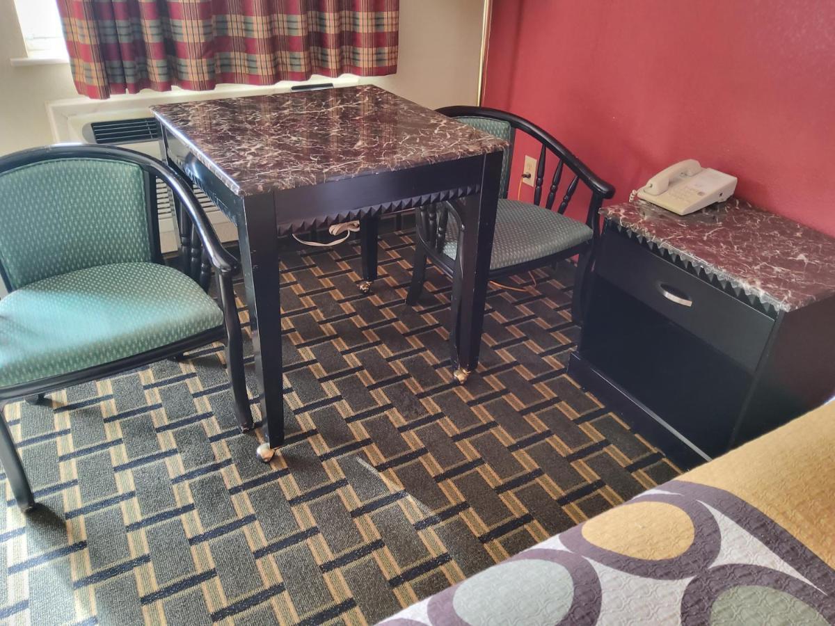Texarkana Budget Inn מראה חיצוני תמונה